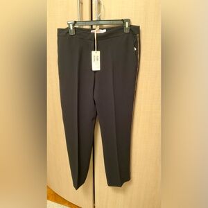 NWT See by Chloe cropped Women’s Black dress pants 8